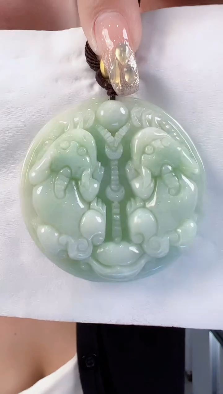 【闪购商品】翡翠颈饰未镶嵌翡翠双貔貅