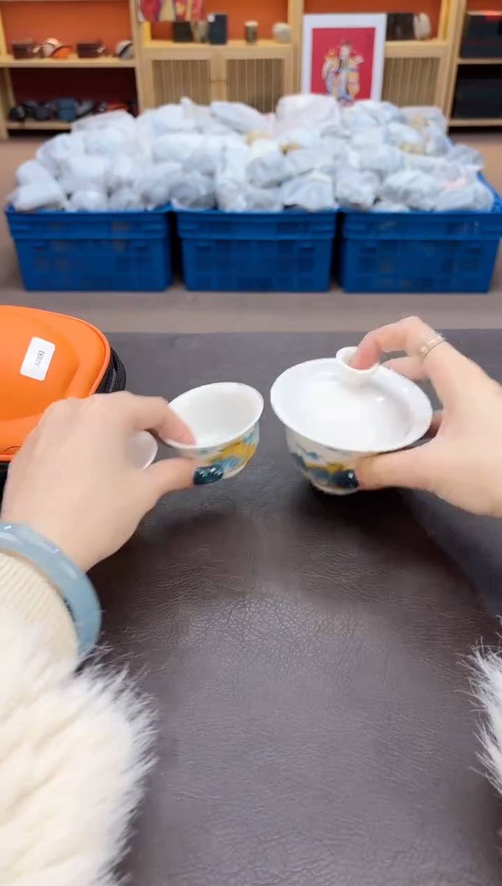 【闪购商品】摆件瓷SC1111111111111