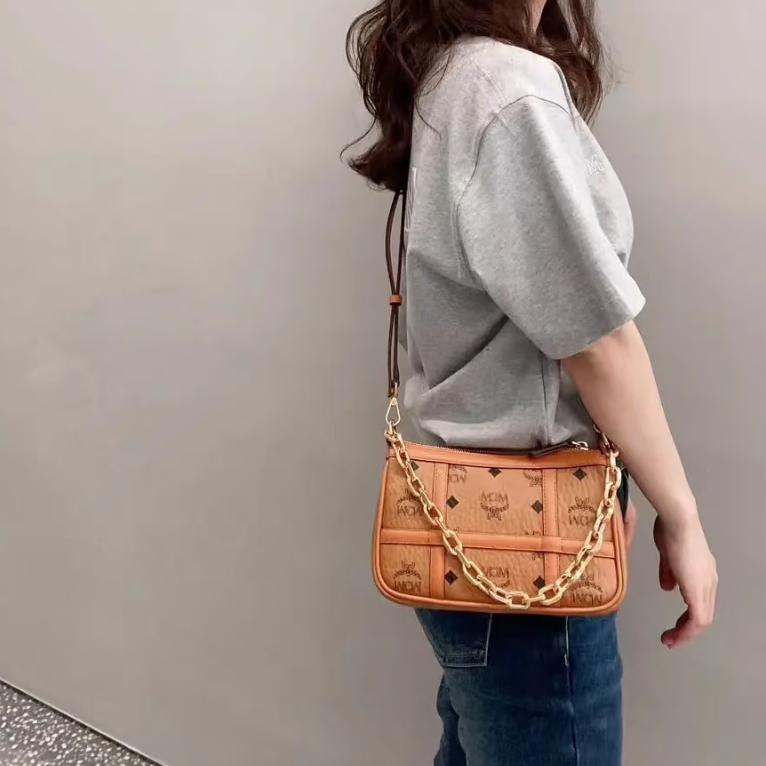 95新 MCM 干邑色麻将包/SD12627545/7545