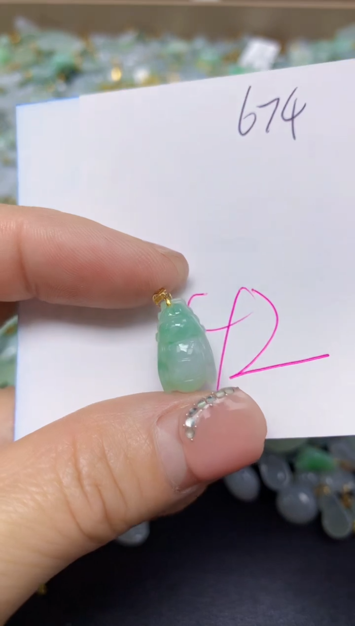 【闪购商品】翡翠挂件18K金镶嵌 天然翡翠A货