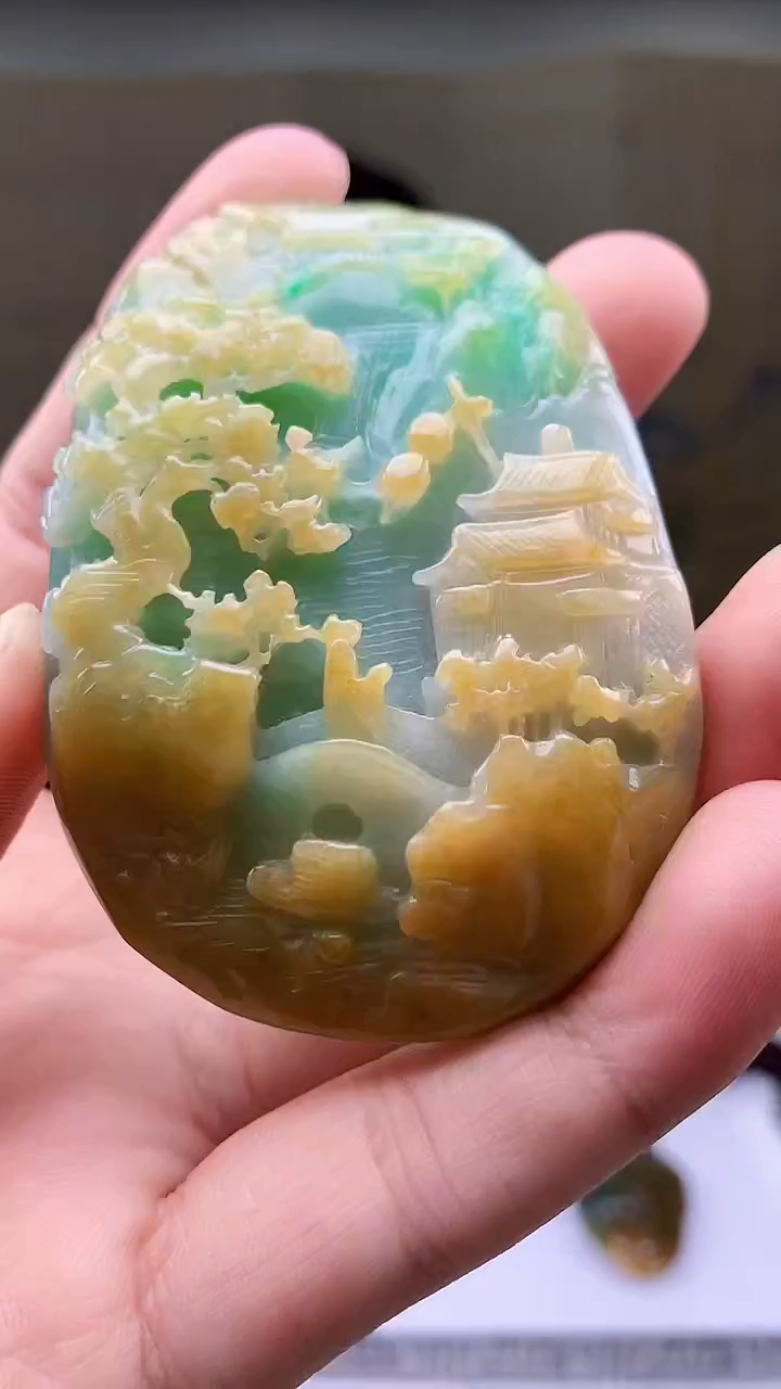 【闪购商品】定制翡翠未镶嵌4969bb-毛货挂件163