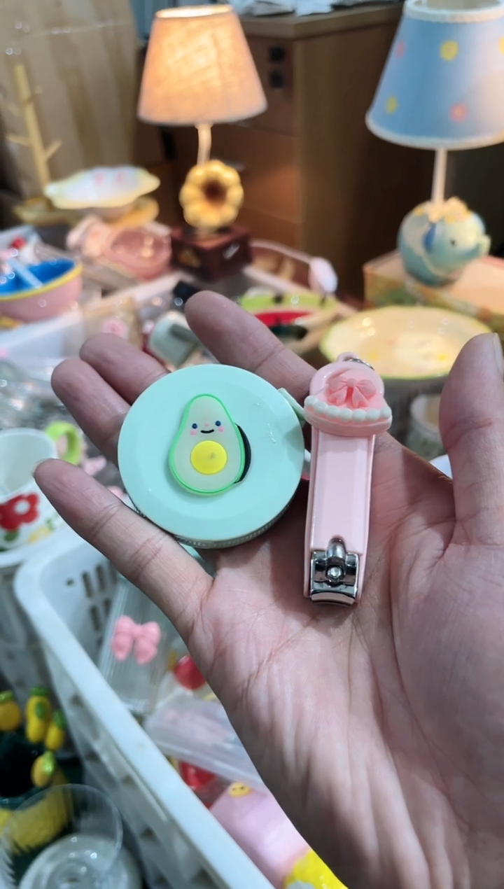 其他卷尺+指甲刀