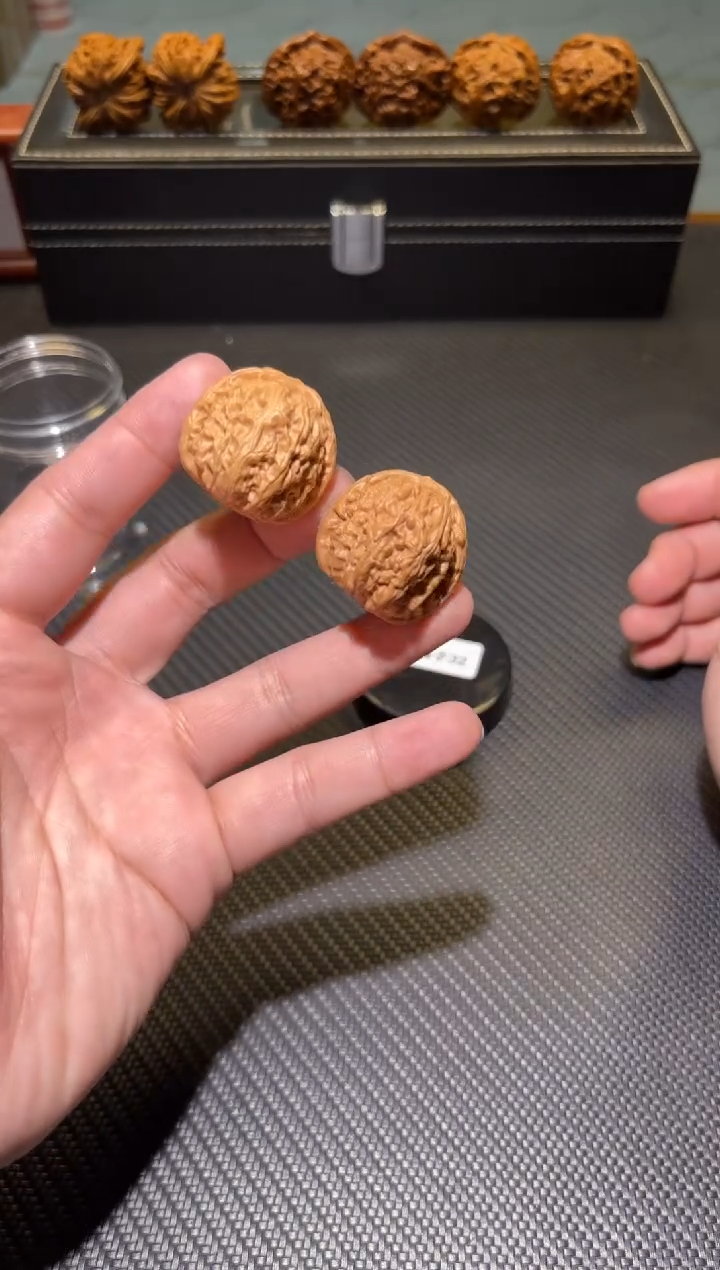 把件文玩核桃153白狮子32