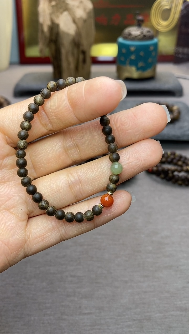 【闪购商品】沉香手串芽庄白棋楠04单圈＋配饰