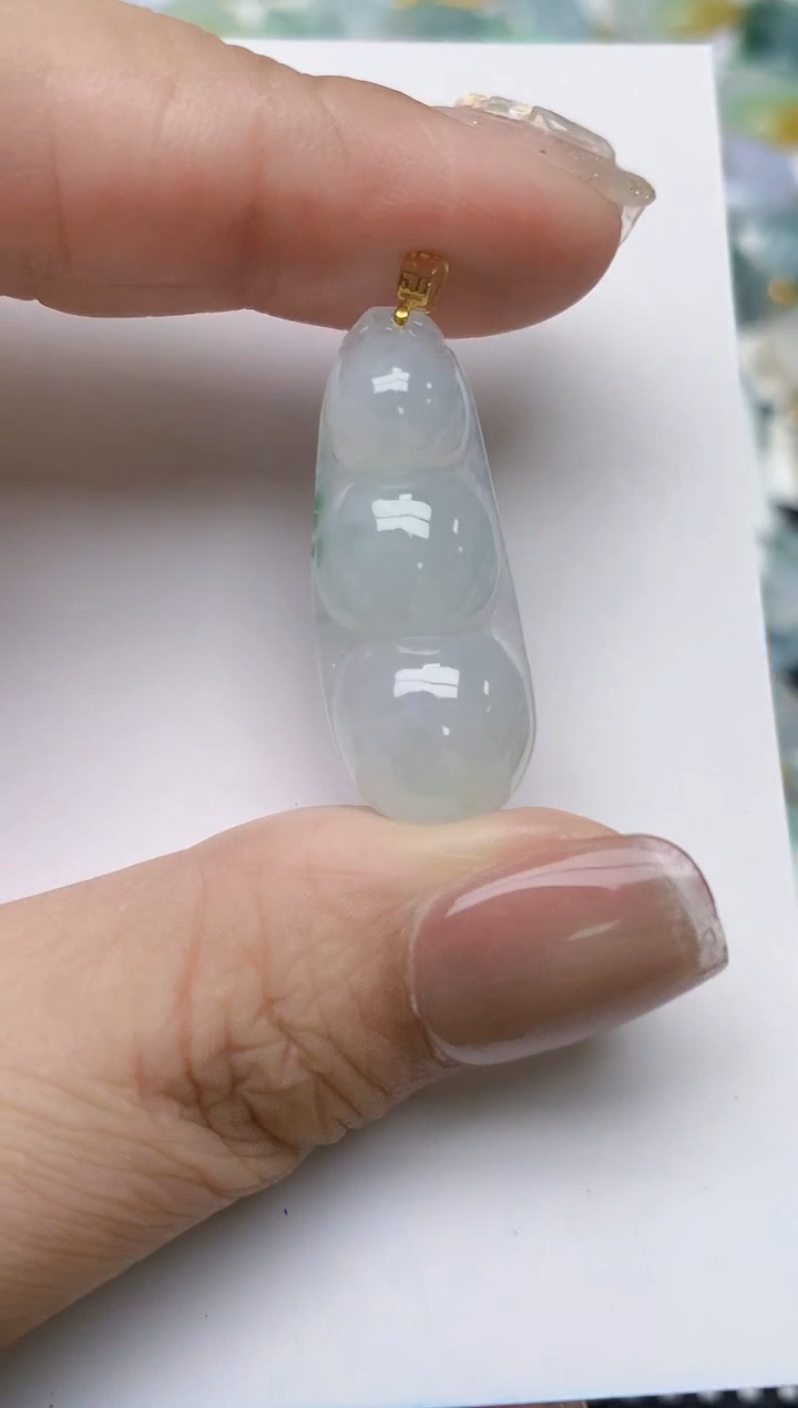 翡翠18K金镶嵌颈饰天然缅甸A货翡翠