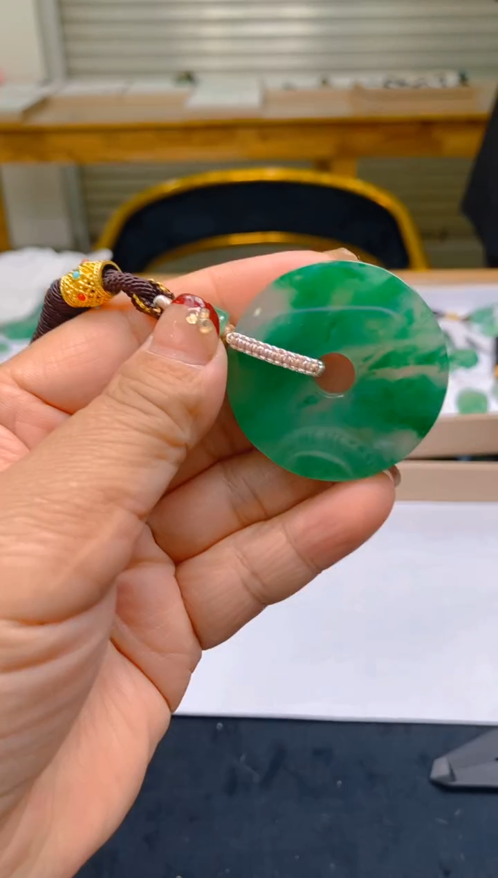 【闪购商品】石英质玉颈饰未镶嵌冰美人非洲翠071