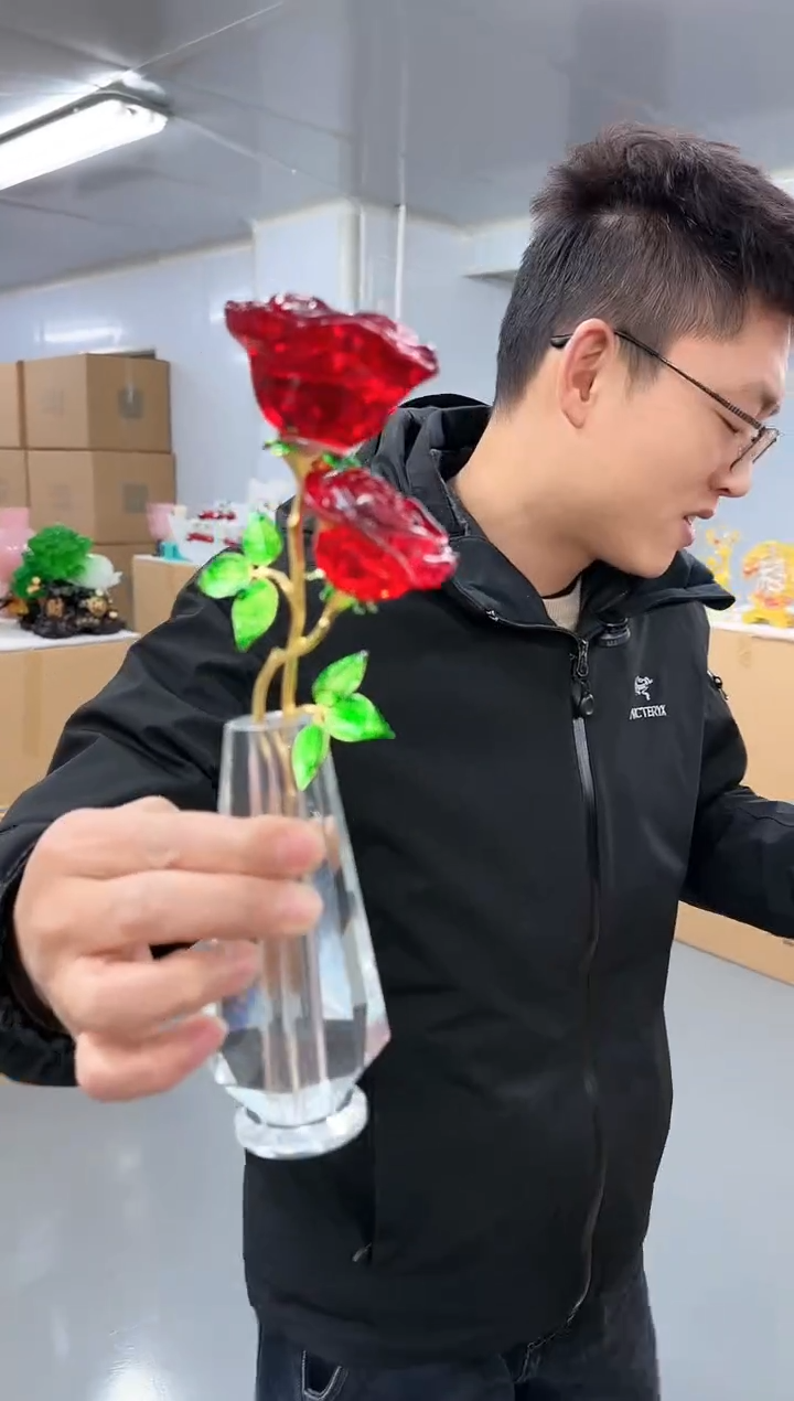 【闪购商品】玻璃云泰0000