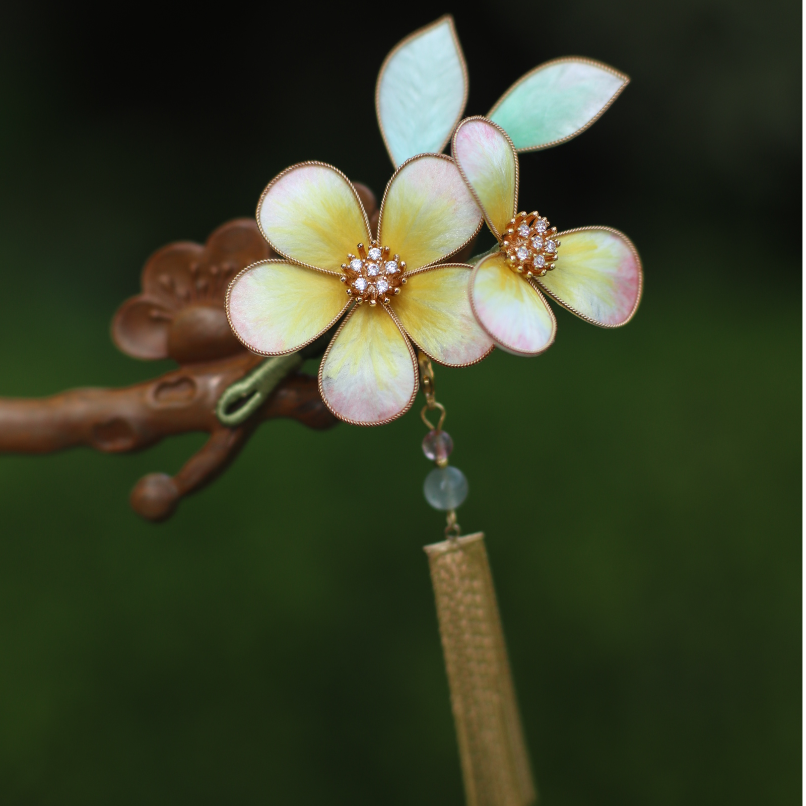 隐木【疏影】非遗桑蚕丝绒花梅花疏影簪子绿檀木淡雅中式