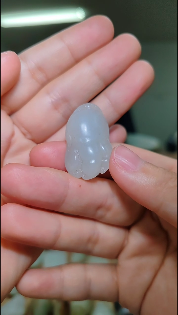 【闪购商品】和田玉挂件未镶嵌新疆和田玉佛手瓜挂件