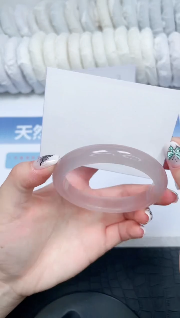 【闪购商品】石英质玉手镯未镶嵌41-60.4