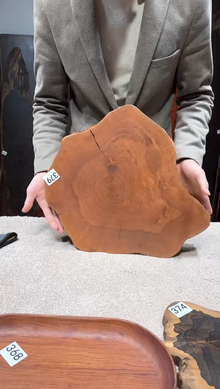 【闪购商品】荔枝木尺寸47*41*3.8编号379