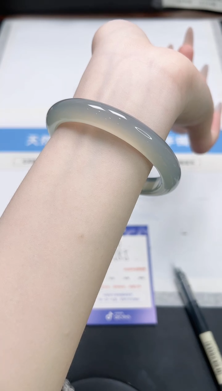 【闪购商品】石英质玉未镶嵌手镯86-58晴水