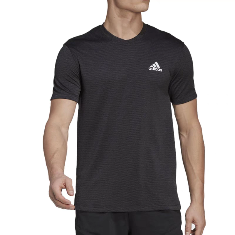 adidas阿迪达斯 男子速干健身训练跑步运动休闲短袖T恤潮 HT9052