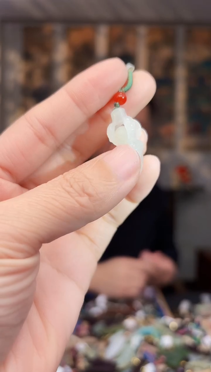 【闪购商品】和田玉挂件未镶嵌拍一发一