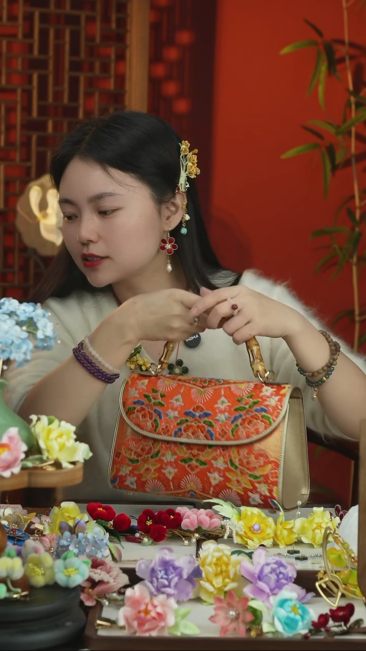 刺绣闪购纯手工非遗国风饰品