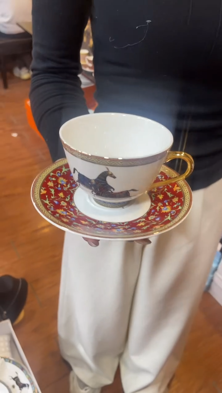 杯鸿辉家品牌瓷器，京东包邮！