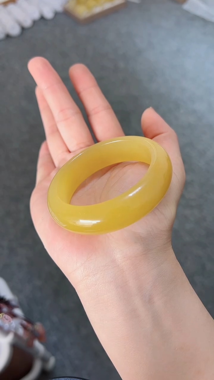 【闪购商品】石英质玉手镯未镶嵌855-54-55