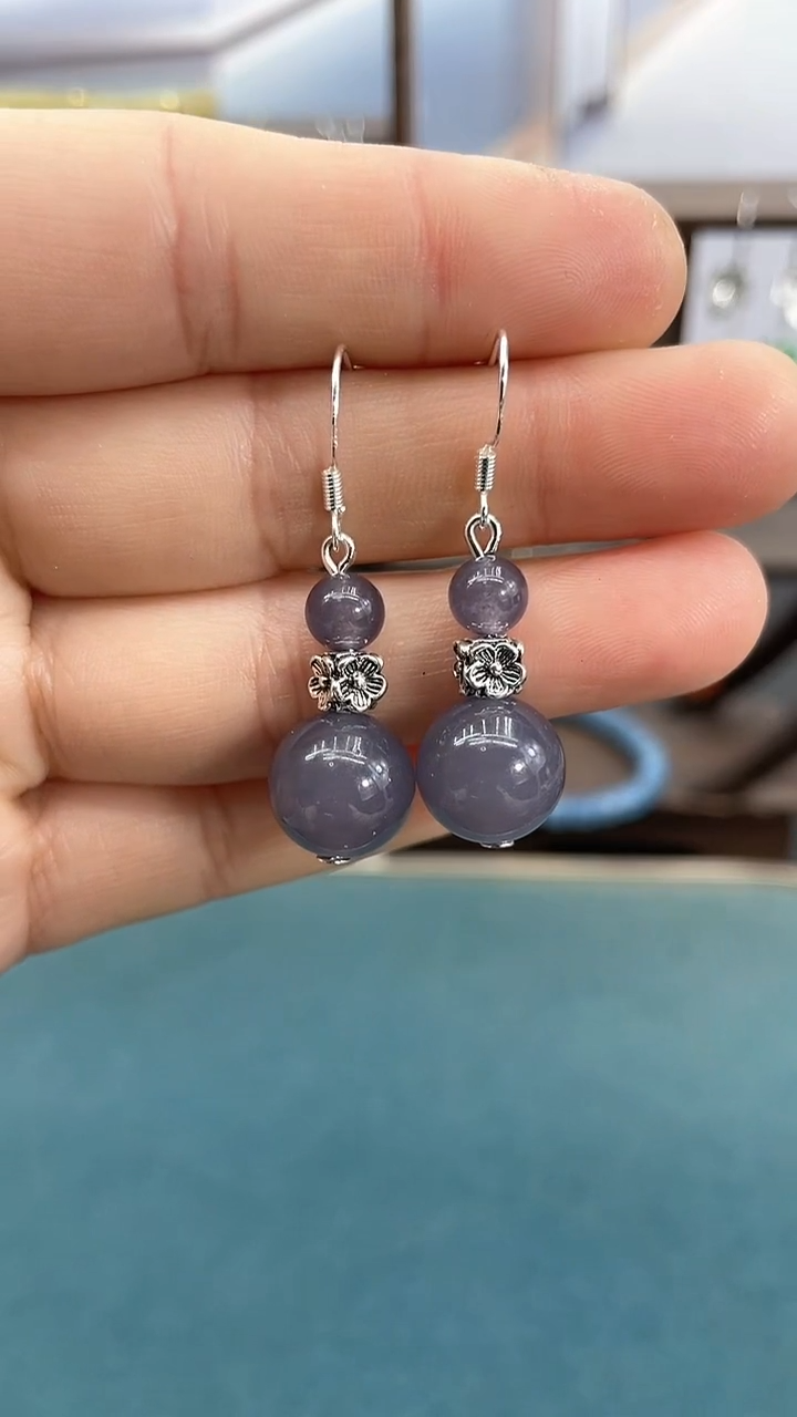 银S925镶嵌和田玉耳饰12mm烟紫四面花