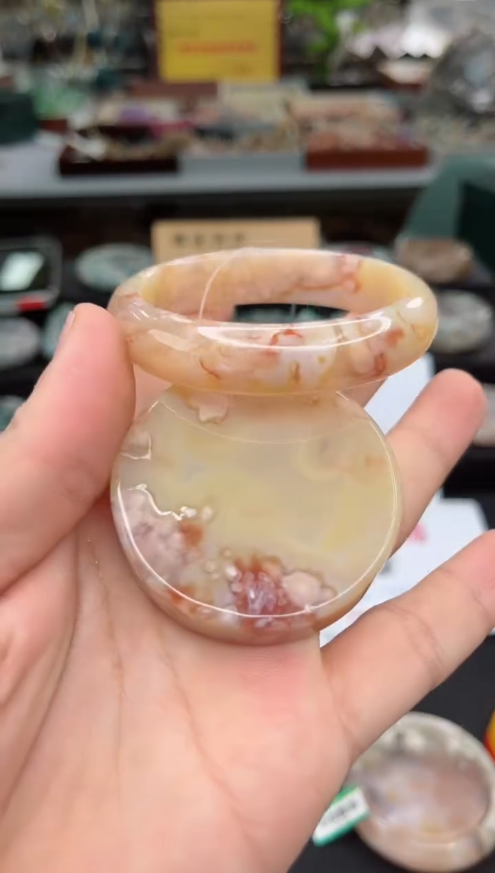 【闪购商品】石英质玉手镯未镶嵌54圈口（赠品镯心）6442038