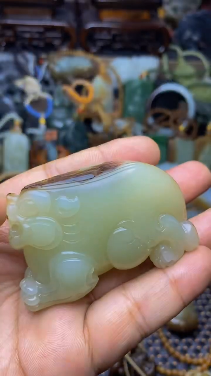 未镶嵌和田玉把件1