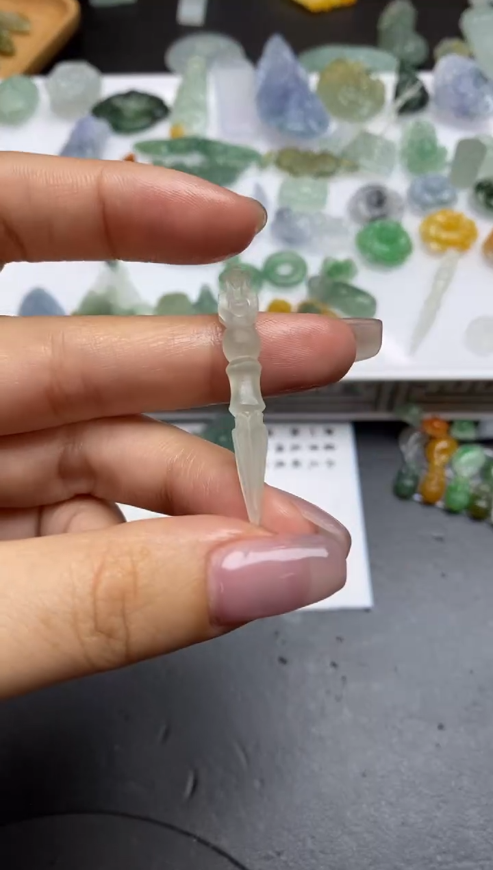 【闪购商品】定制翡翠未镶嵌翡翠毛货~