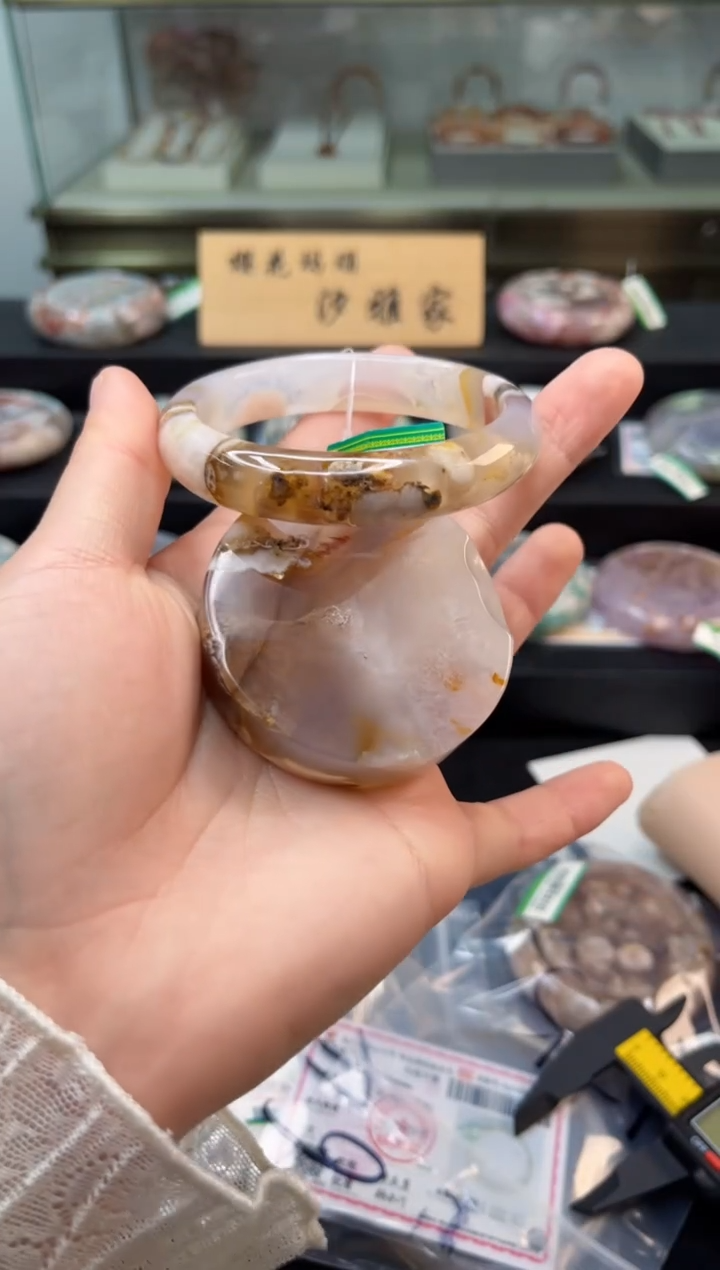 未镶嵌手镯石英质玉56圈口（赠品镯心）3863746