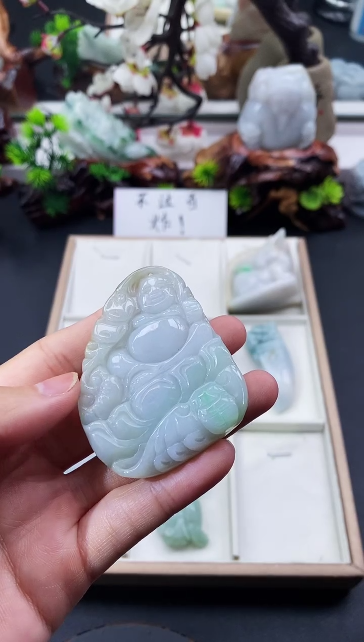颈饰未镶嵌翡翠天然缅甸A货翡翠