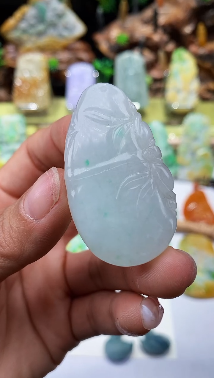 【闪购商品】定制翡翠未镶嵌翡翠A货