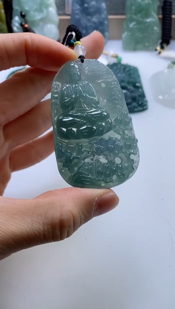 【闪购商品】翡翠挂件未镶嵌