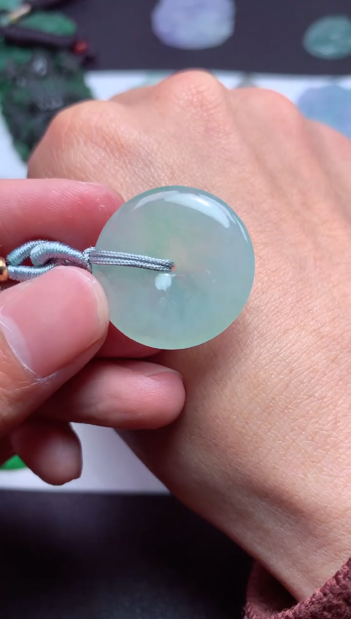 【闪购商品】翡翠颈饰未镶嵌天然翡翠