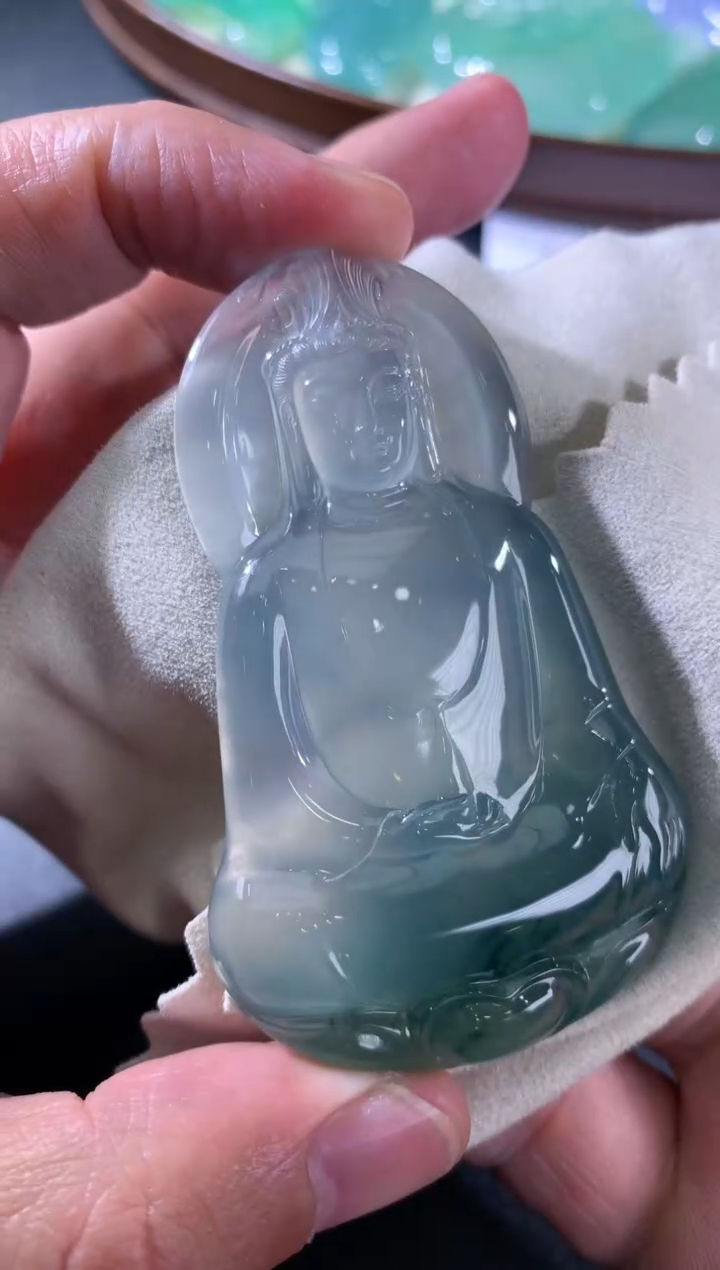 【闪购商品】翡翠颈饰未镶嵌甜