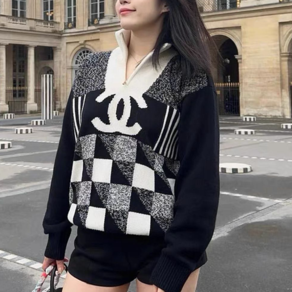 99新 Chanel/香奈儿 36码22N滑雪系列黑白灰格纹双C立领毛衣