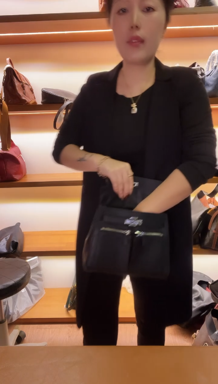 牛皮（革）高端订制时尚百搭女士手提斜跨包