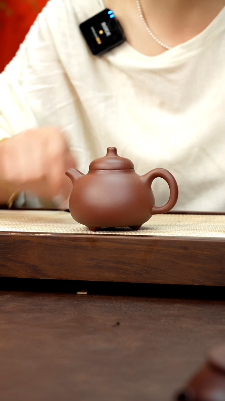 茶壶紫砂紫泥三足乳鼎150cc左右