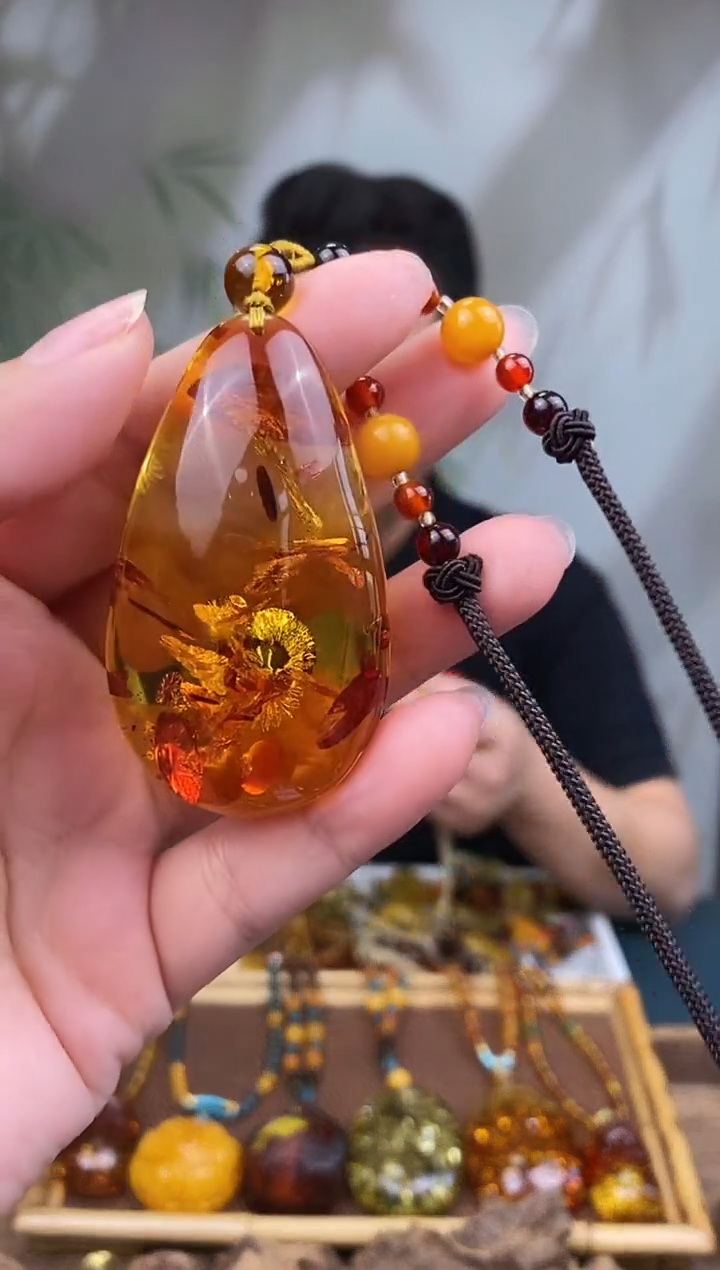 未镶嵌琥珀裸石基地发货 一物一证 顺丰包邮