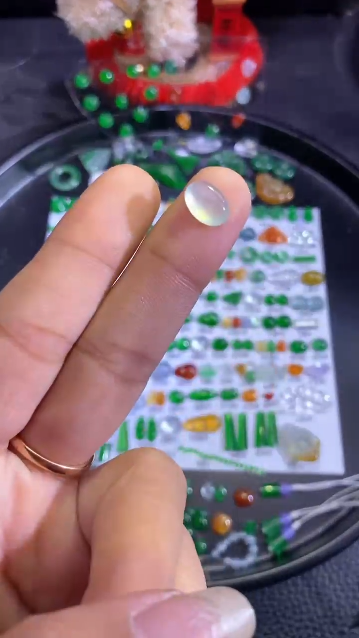 未镶嵌挂件翡翠蛋