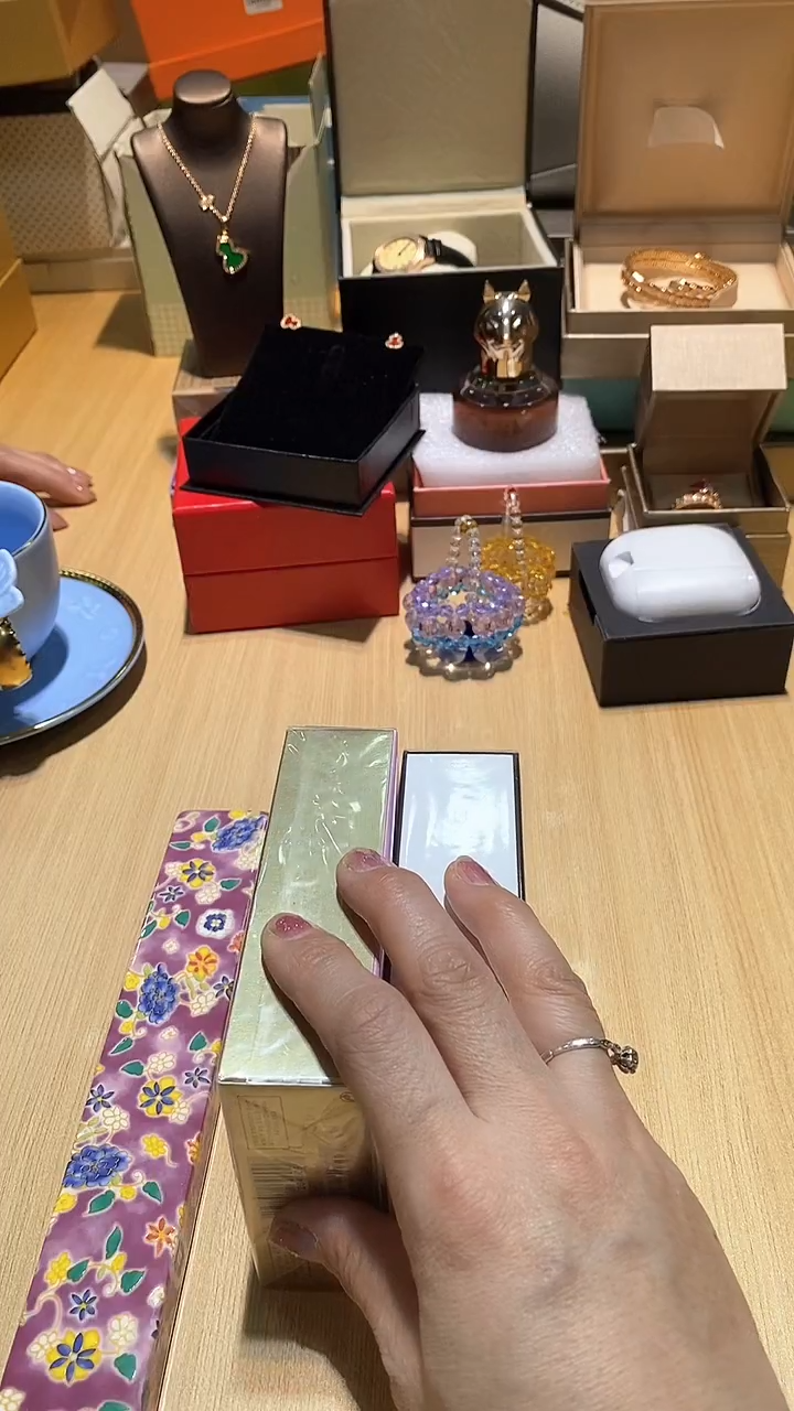 【闪购商品】瓷片锅碗瓢盆一件不剩