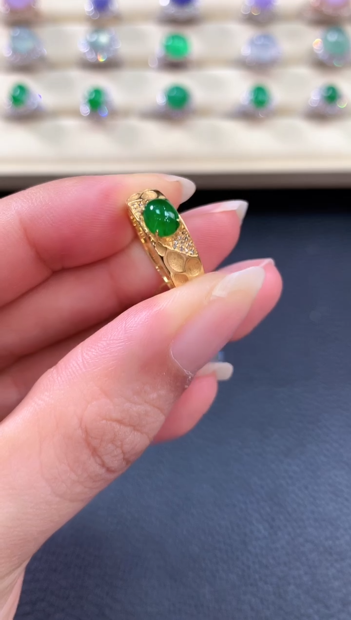 【闪购商品】翡翠戒指18K金镶嵌b39       
