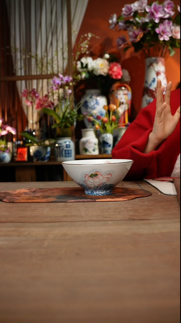 当代高温釉下彩手绘陶瓷餐具
