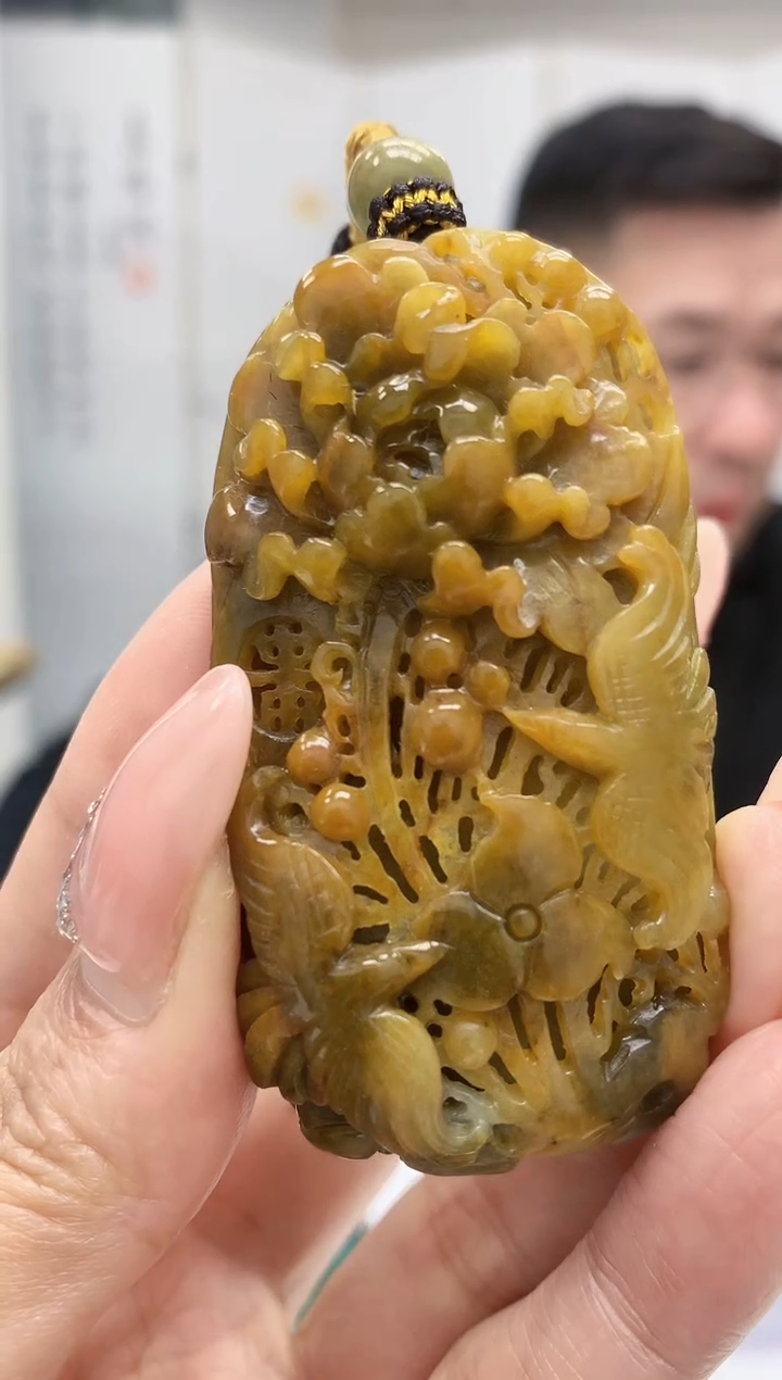 【闪购商品】定制翡翠未镶嵌5152MM-毛货挂件44