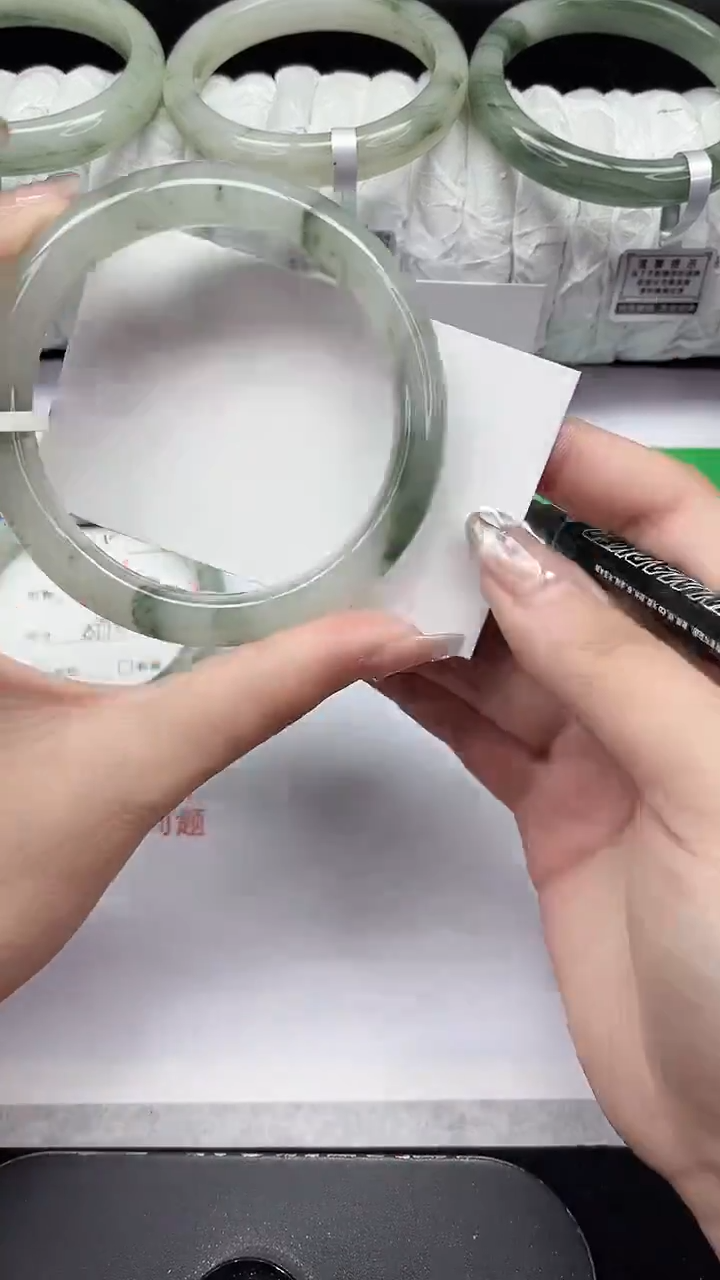 未镶嵌手镯石英质玉16-61/62