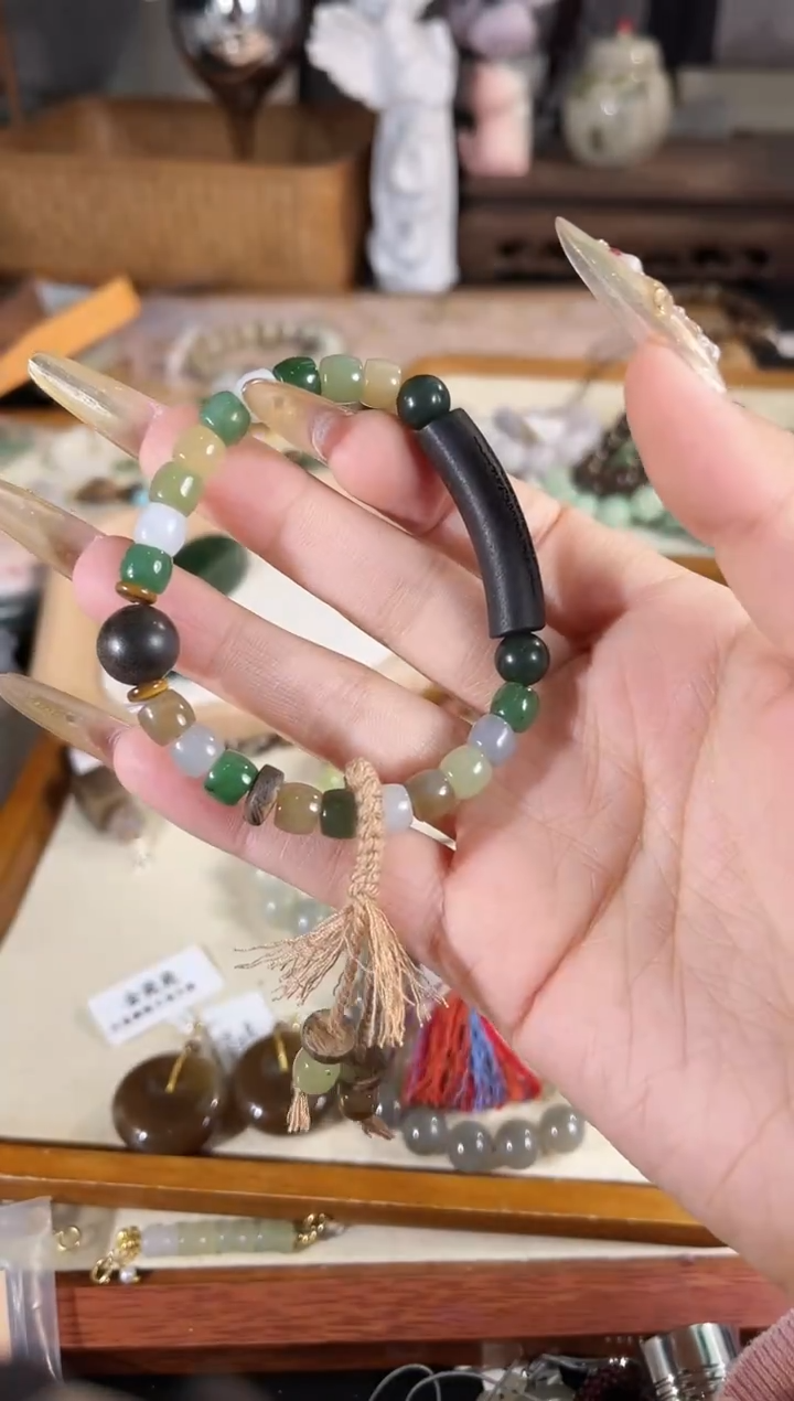 未镶嵌手链和田玉多样性发其一孤品默认微瑕