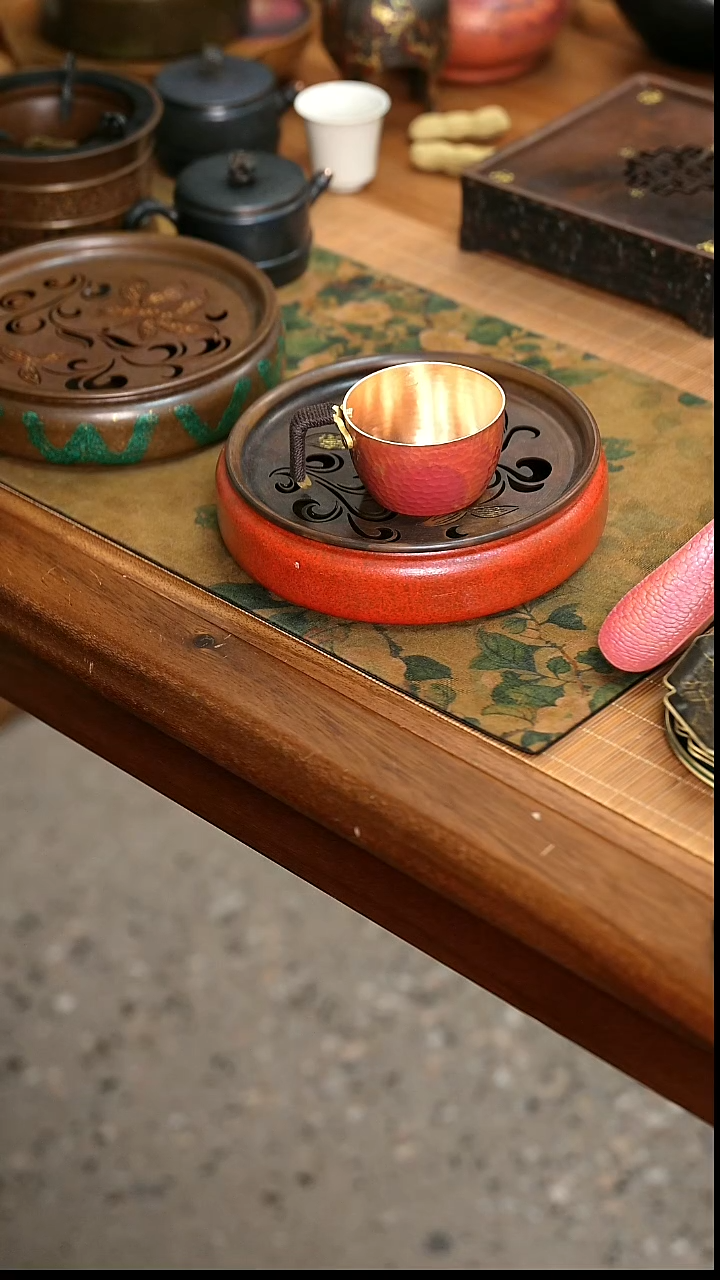 紫铜手工锻打小茶杯