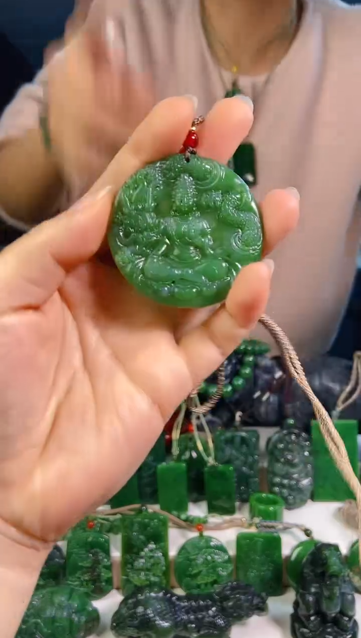 【闪购商品】和田玉未镶嵌挂件1