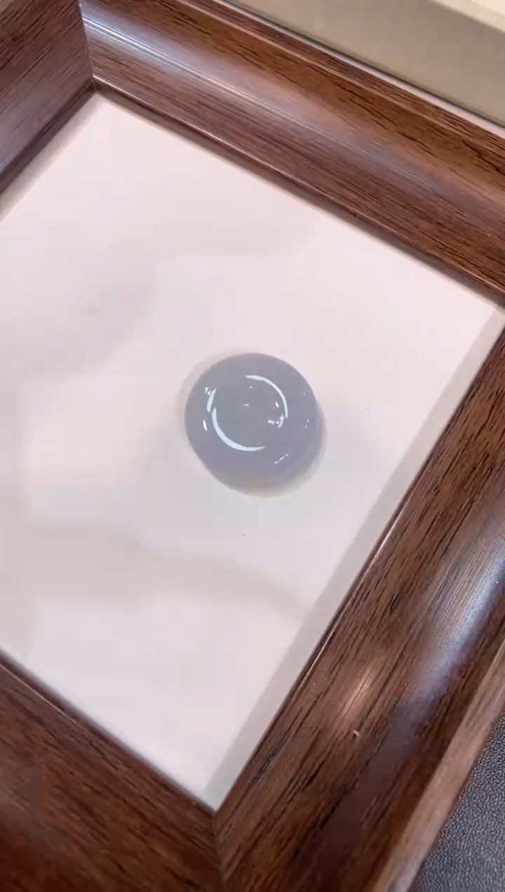 颈饰未镶嵌翡翠平安扣