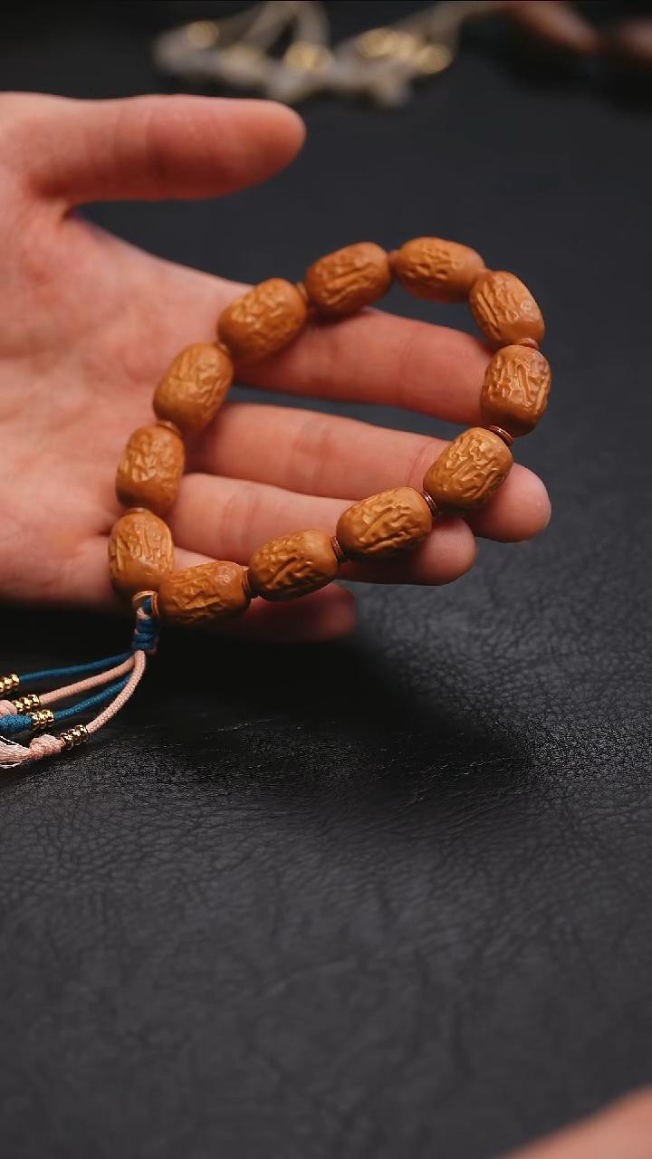 手串橄榄核苏工橄榄核