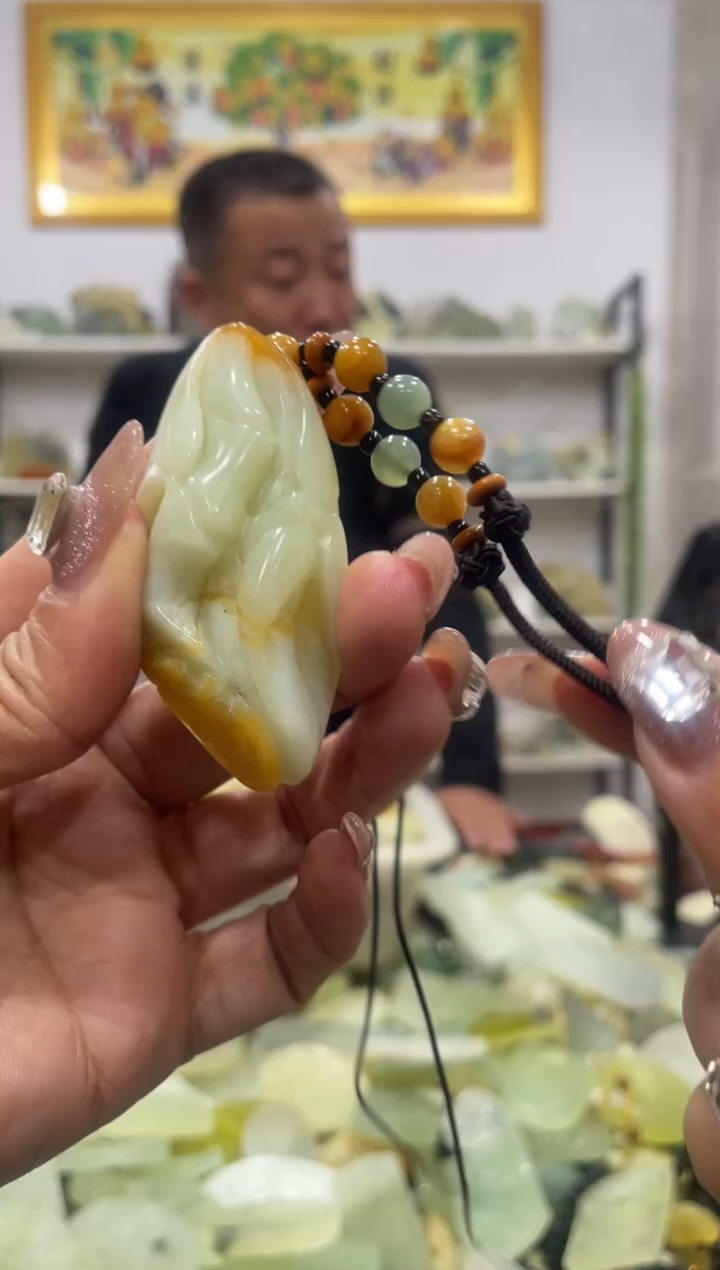 【闪购商品】岫玉吊坠未镶嵌            
