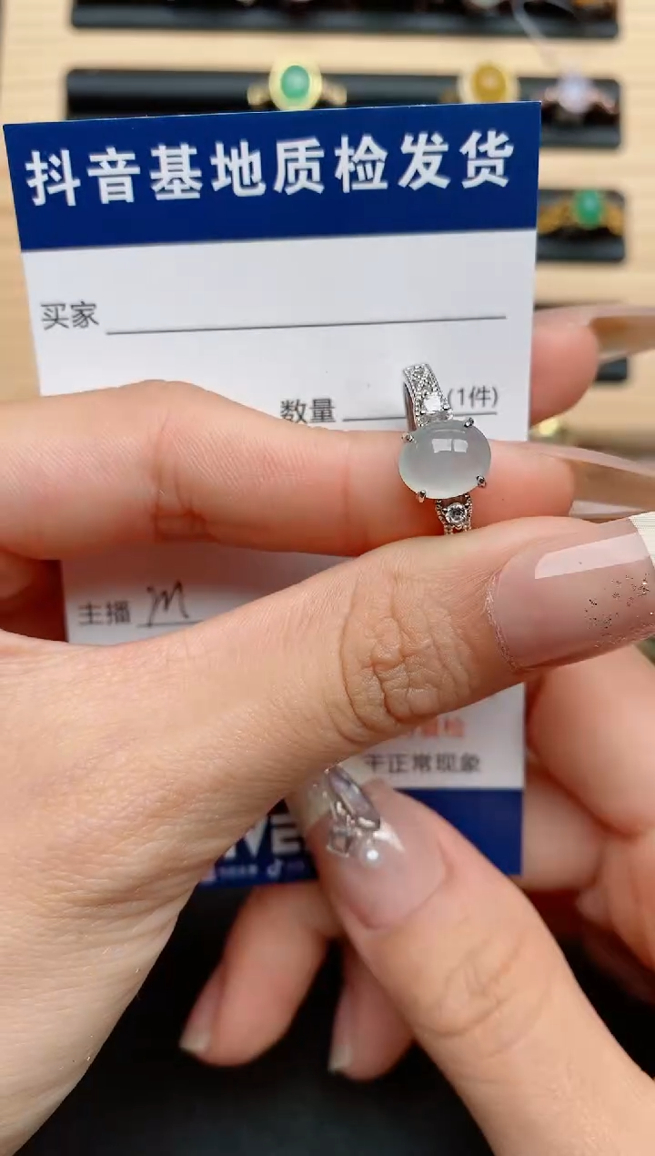 【闪购商品】翡翠戒指银S925镶嵌.....