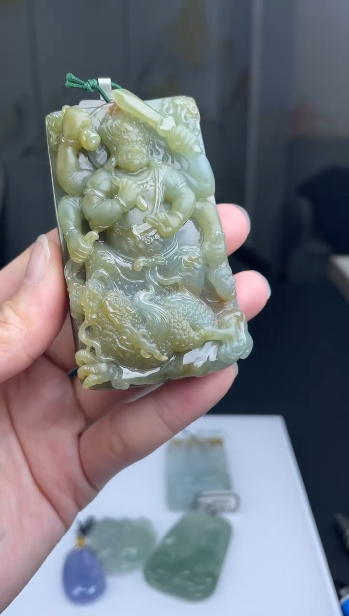 【闪购商品】定制翡翠未镶嵌2-10HDJT0131438