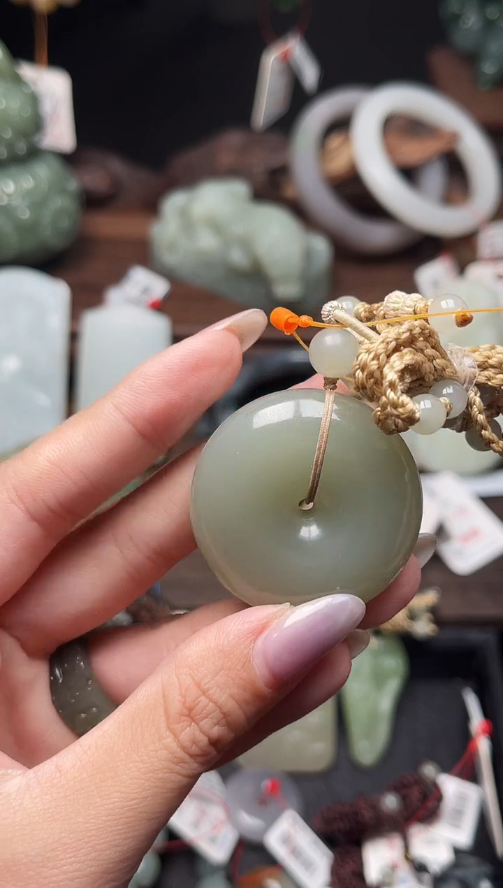 和田玉未镶嵌吊坠(不含链)且末青白 平安扣 900423